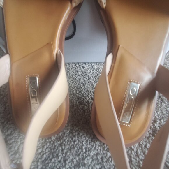 Aldo Sandals Size 7 - Picture 7 of 7